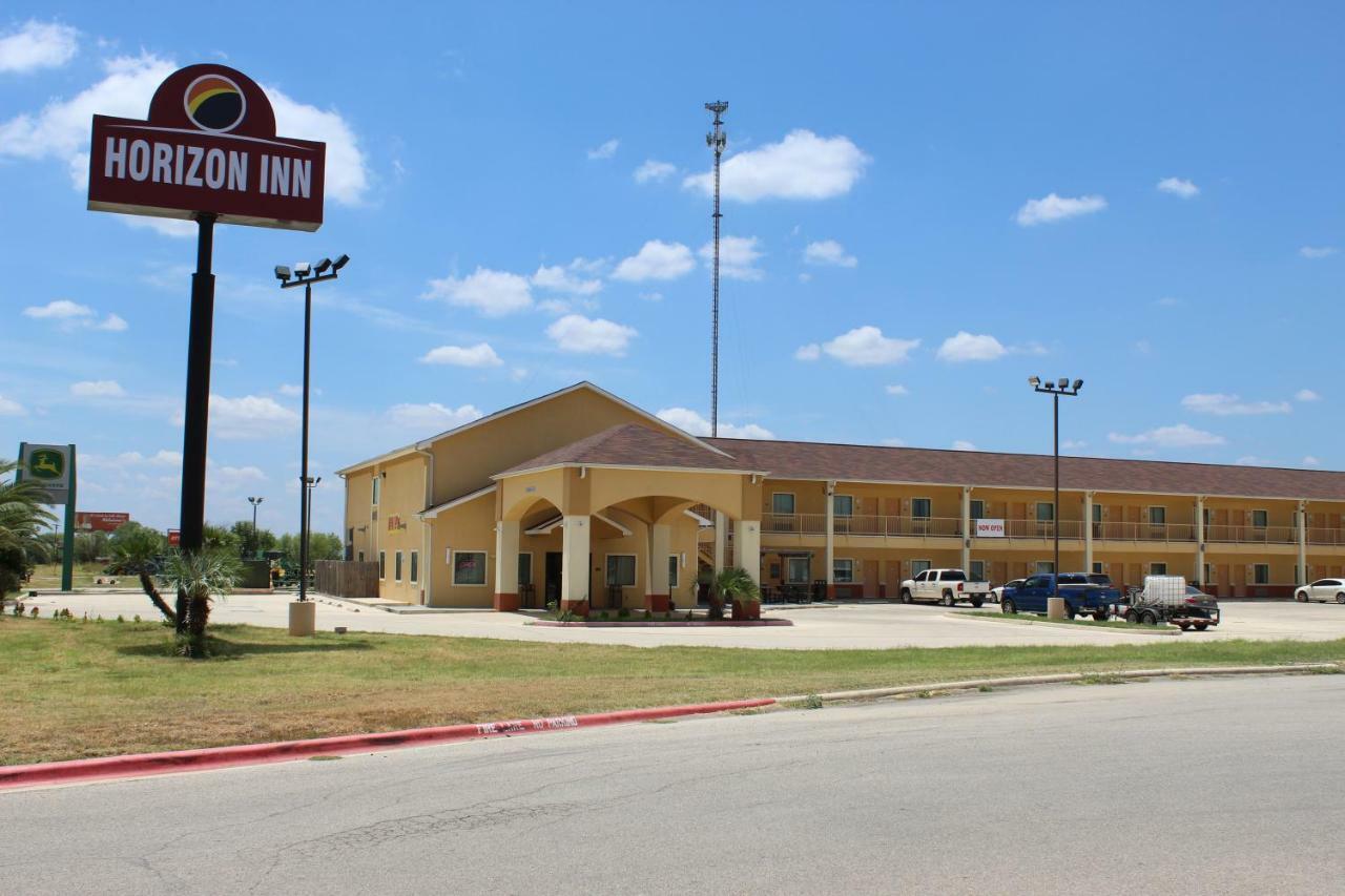 Horizon Inn & Suites Pearsall Eksteriør bilde